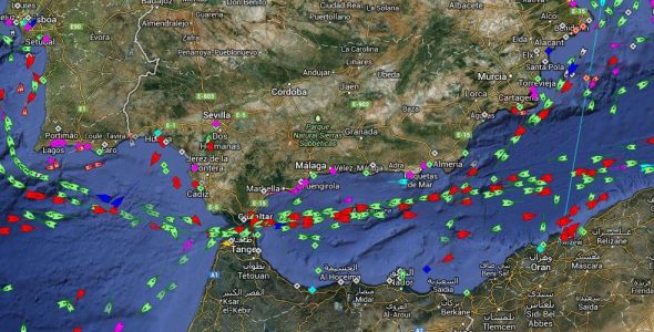 marinetraffic ship positions cover